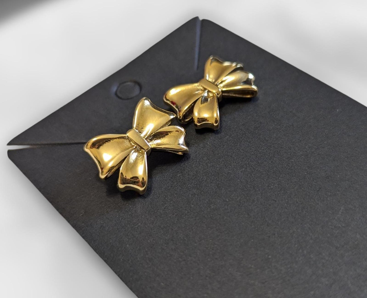 Pretty Anti tarnish Gold Plated Stud earrings