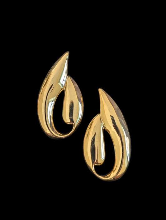 Anti-Tarnish Gold plated western dangler